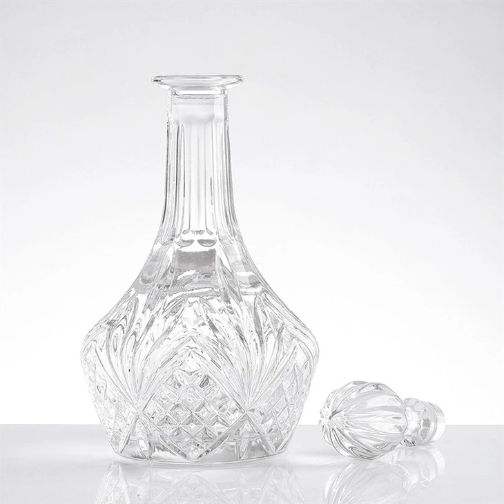 European-style Crystal Glass Wine Bottles factory