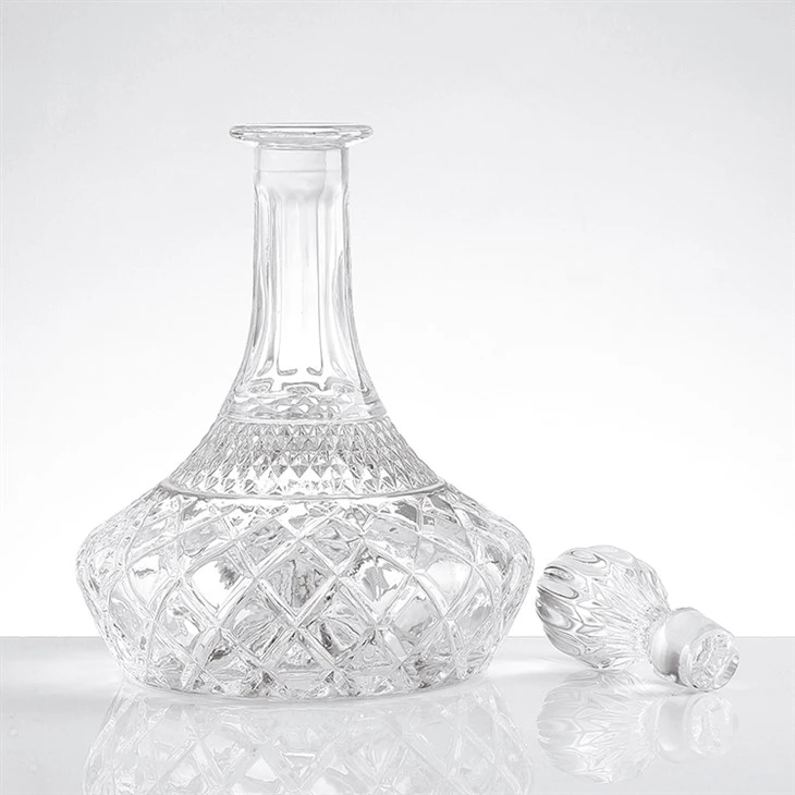 European-style Crystal Glass Wine Bottles manufacturers